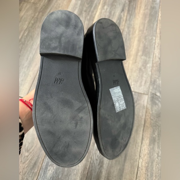 H&M Black Loafers with Gold Accent - Picture 2 of 6